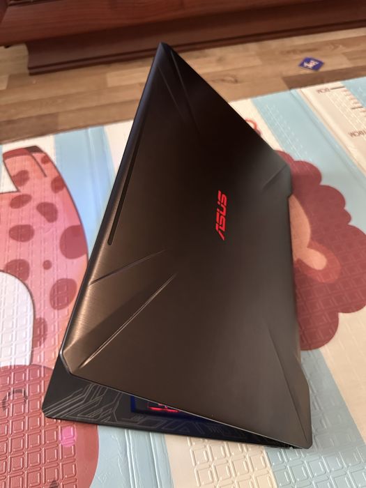 Лаптоп за игри ASUS TUF Gaming