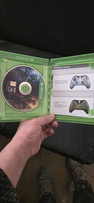 Halo 5 диск обсолютно новый, не играли