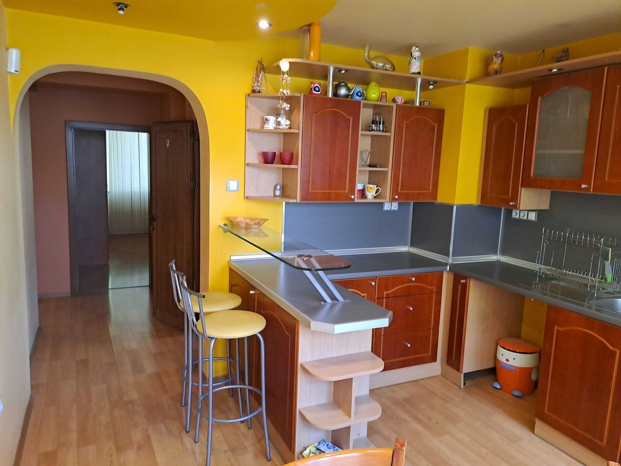 Продава се Етаж от къща в Плевен, Идеален център - 115 кв.м за 1305 €/кв.м - Снимка #1