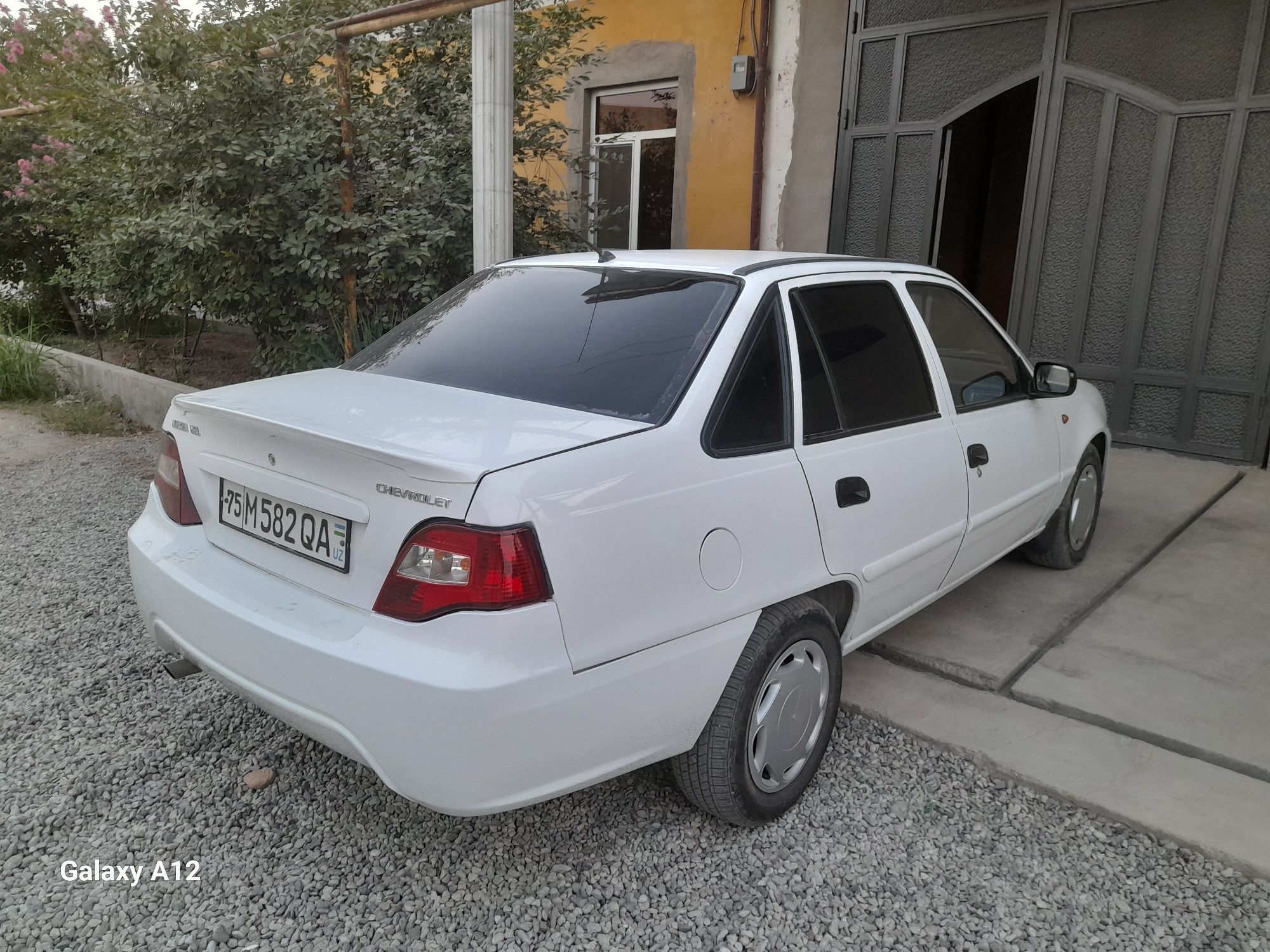Некция 2 сотилади