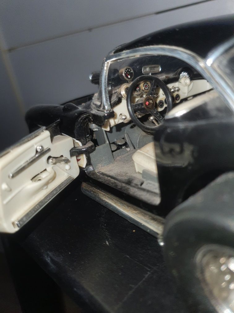 Masina tip dragster