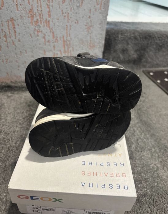 Adidasi/ pantofi sport Geox