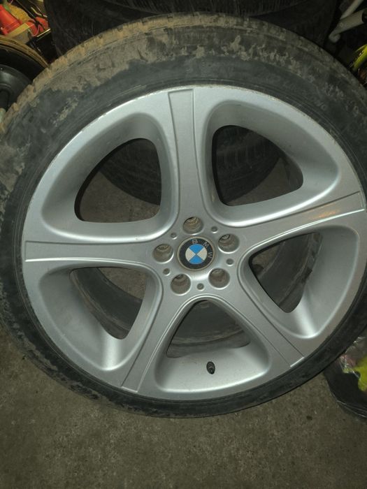 Джанти със зимни гуми 20" БМВ Х5