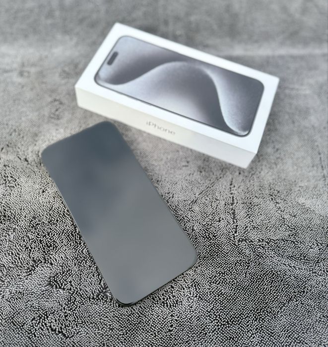 Iphone 15 Pro Max / Black / SUA / eSIM