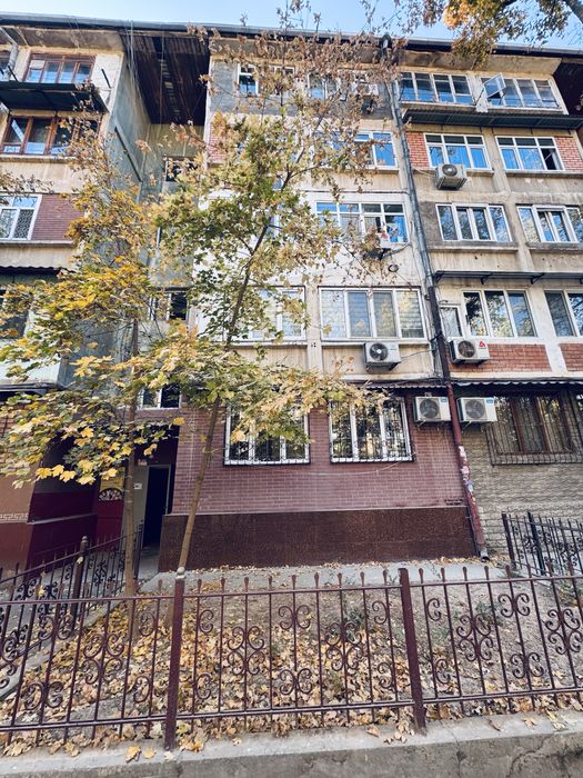 Продается 2 комнатная квартира. ЦУМ. Яккасарайский район. Ул Самарканд