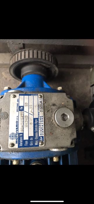 Продавам Редуктори