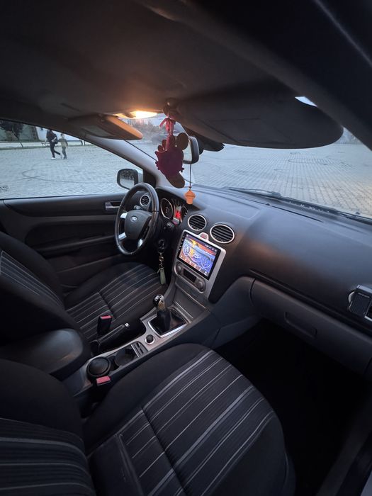 FORD FOCUS     2008
