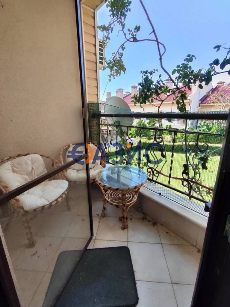 Продава се Едностаен апартамент в с. Кошарица, Област Бургас - 49 кв.м за 1225 €/кв.м - Снимка #9