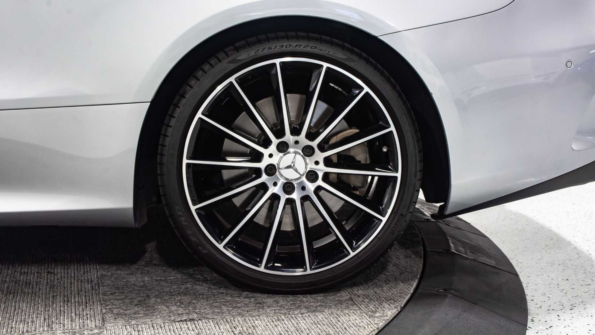 Продавам оригинални AMG джанти с летни гуми  Mercedes E43 E53 AMG W213