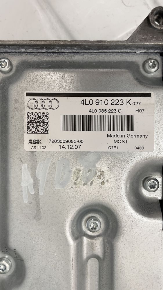 Усилвател AUDI Q7 4L0910223K