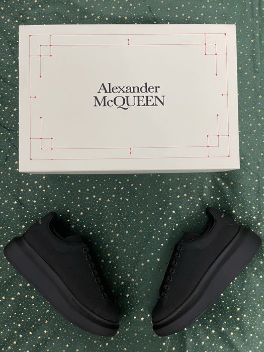 Alexander McQueen Black