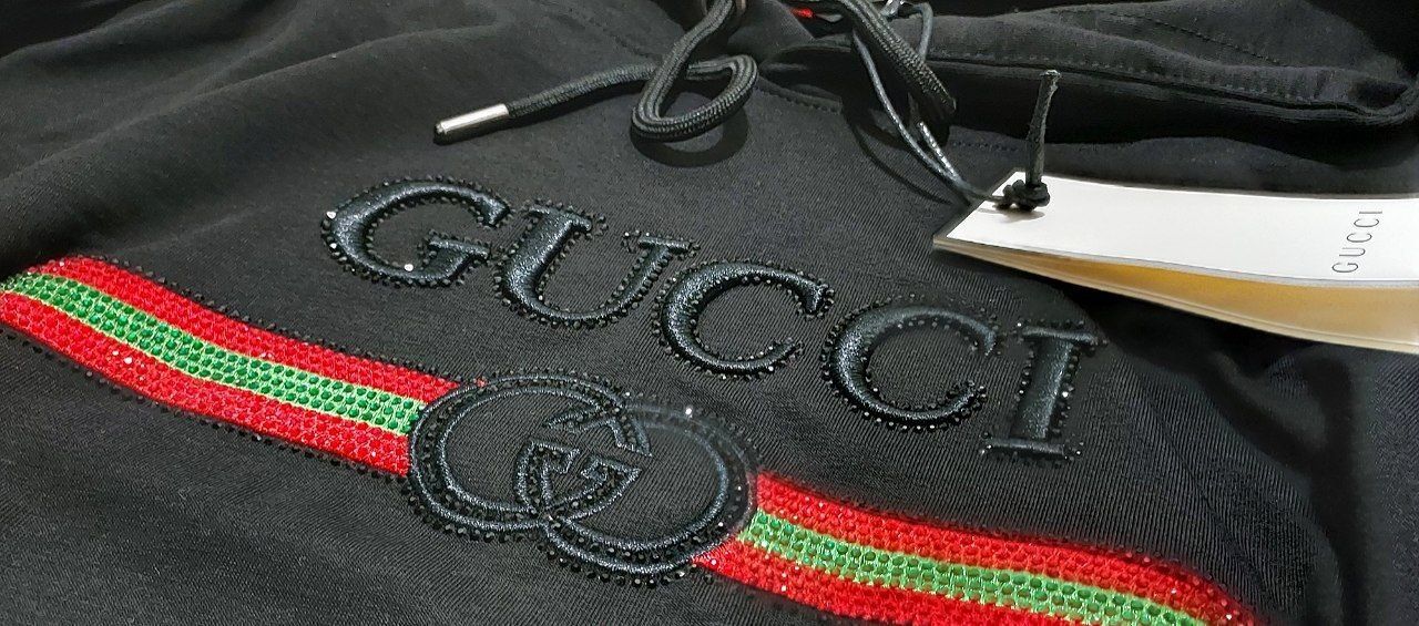 Rochi Gucci cu gluga