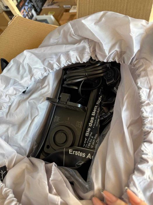 Saltea gonflabila cu pompa integrata