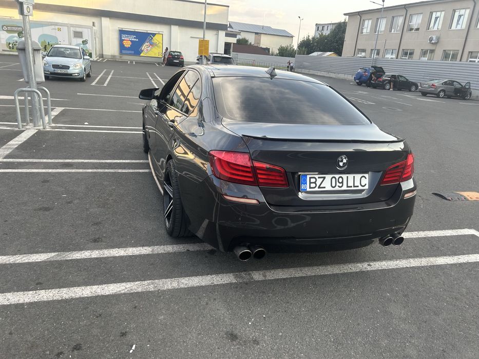 Bmw f10 530D Masina este 10/10 mecanic cat si estetic
