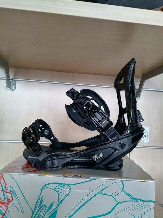Legaturi snowboard Beany Trust Nou! Marime M, L