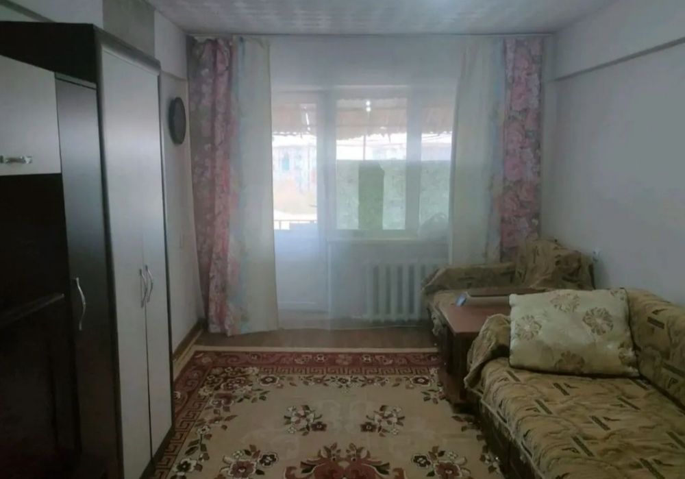 Продается 2х комнатная квартира на 5 этаже из 5ти. 3мкр 8дом.