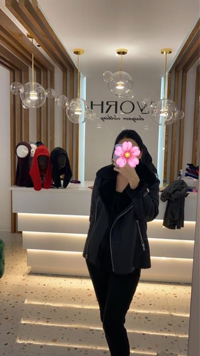 Продам куртки по 15000