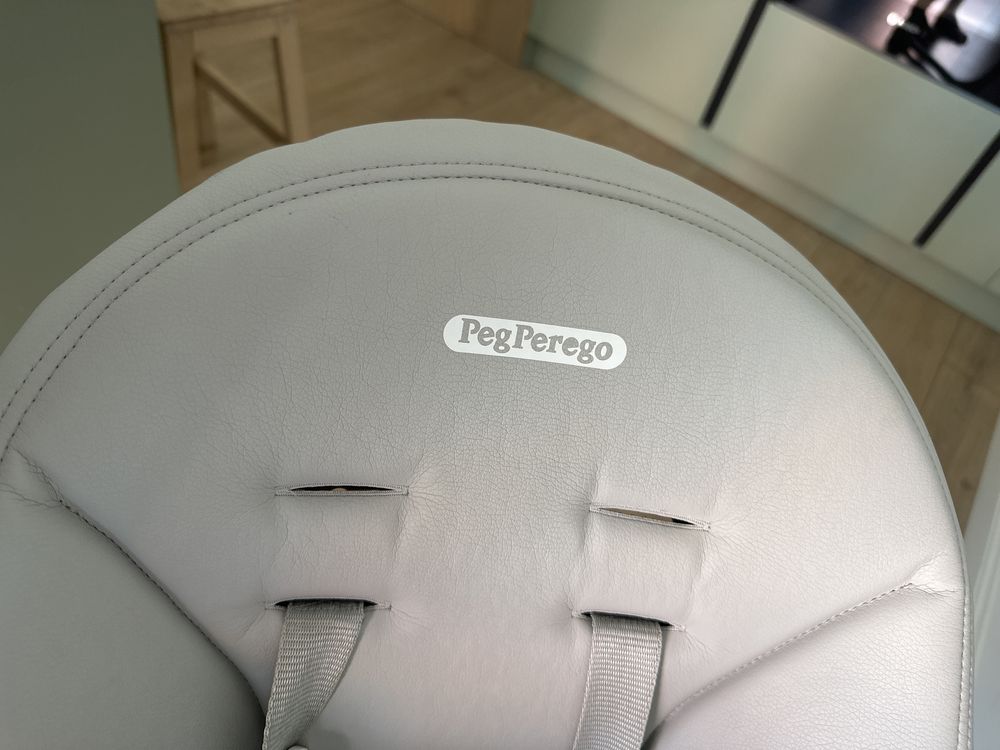 Стульчик для кормления peg perego follow me