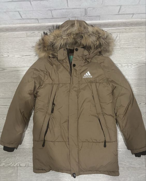 Продам зимнюю куртку