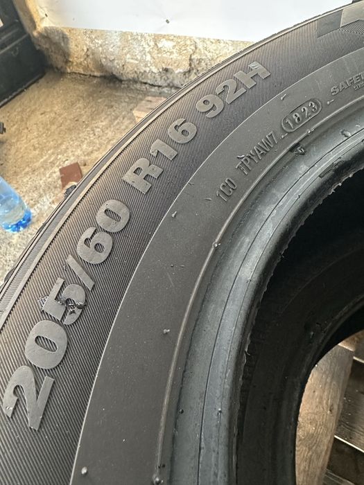 205/60/16 Kumho 2бр дот23