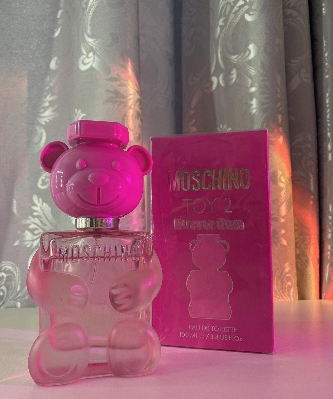 MOSCHINO. Dastavka bor.