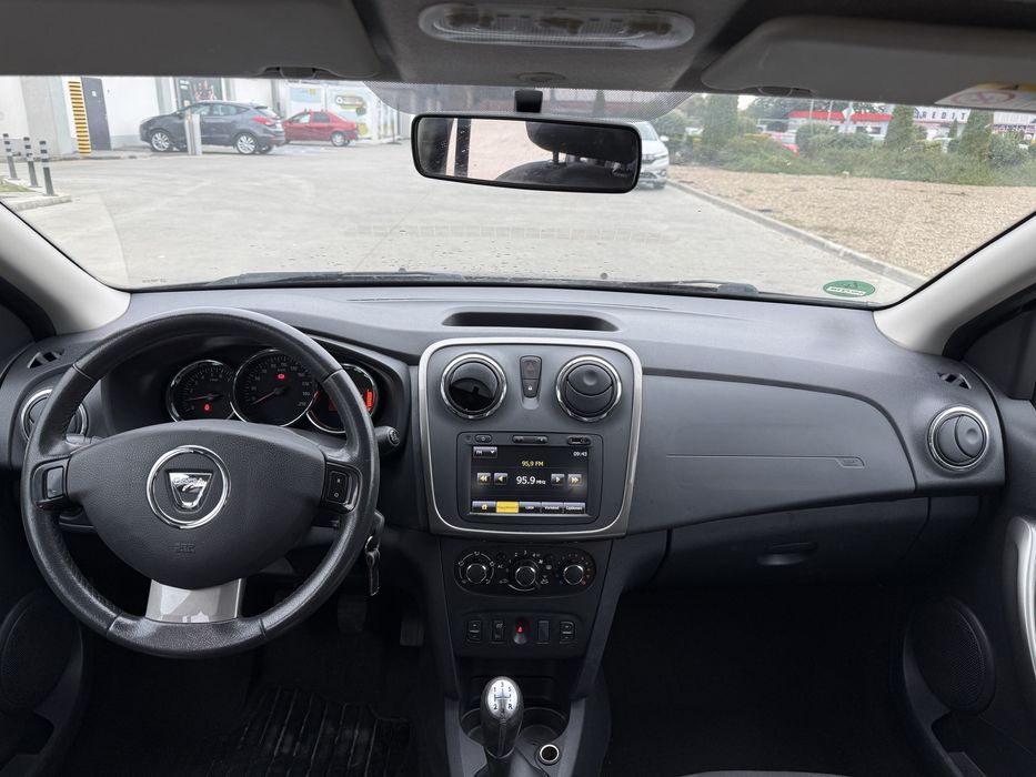 Dacia Sandero Stepway • 147000 km • An 2014 • 0.9 benzina