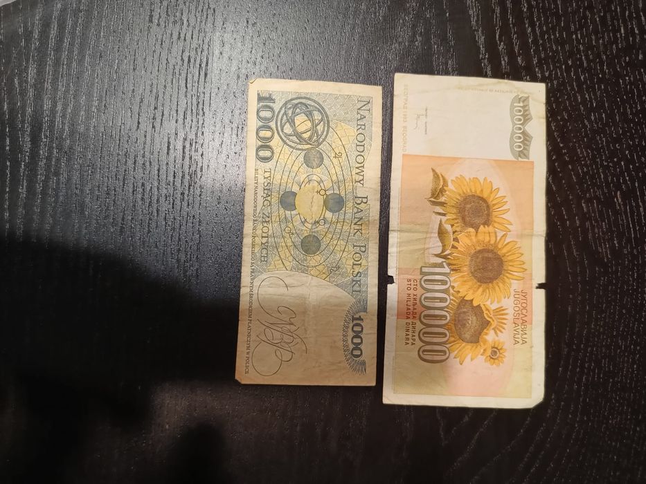 Vând monede vechi și bancnote