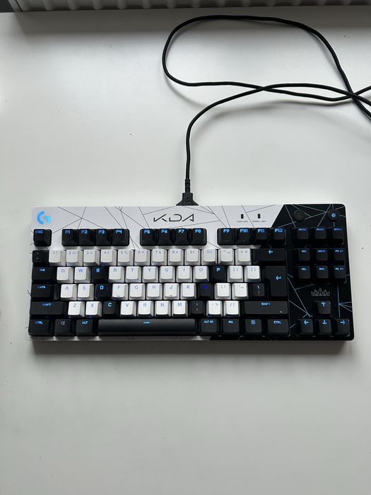Tastatura logitech EDITIE SPECIALA KDA