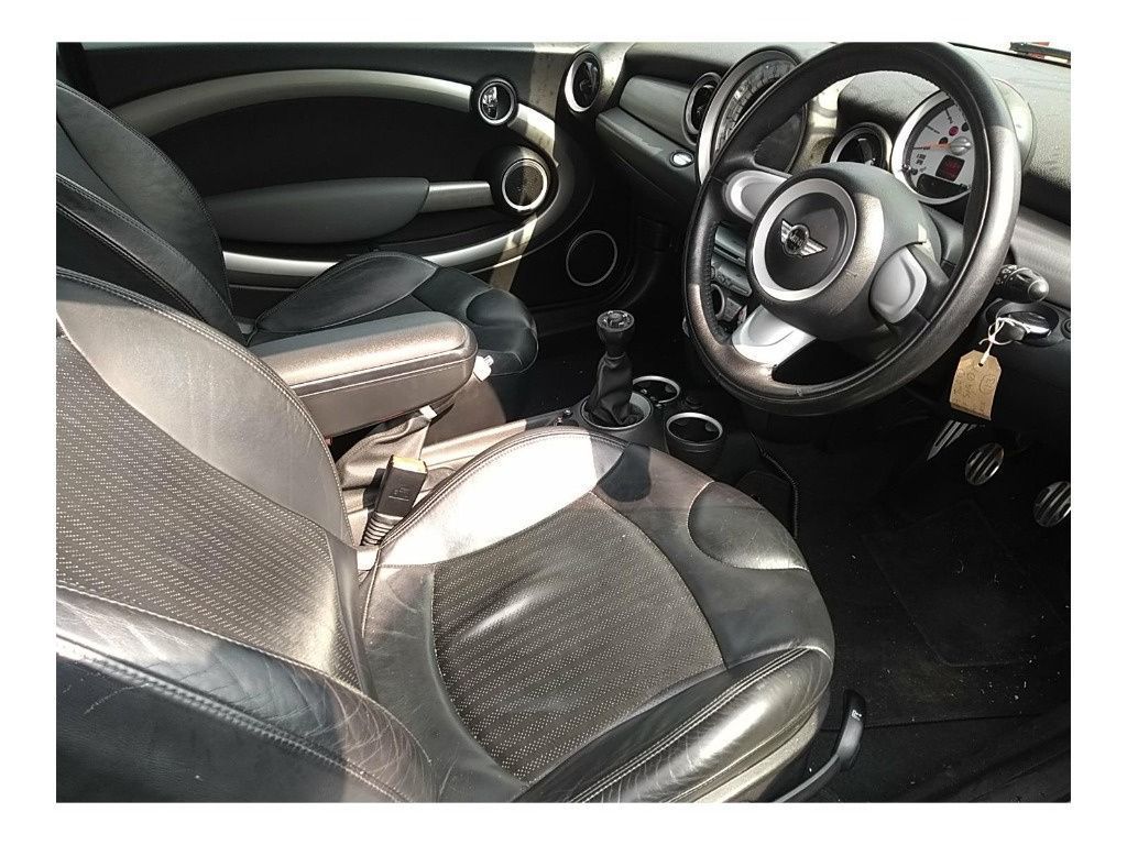 CD player Mini Cooper S 2008 Coupe 1.6 turbo
