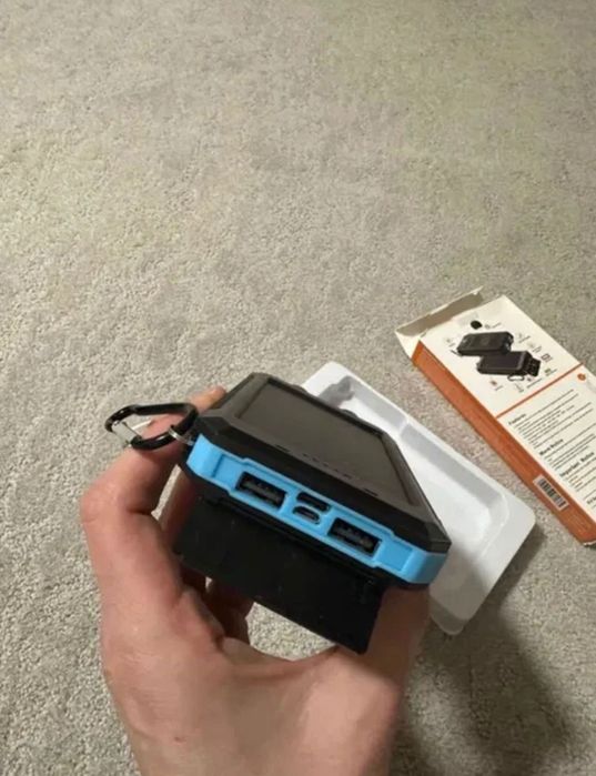 Baterie solara externa 20000 mah NOUA