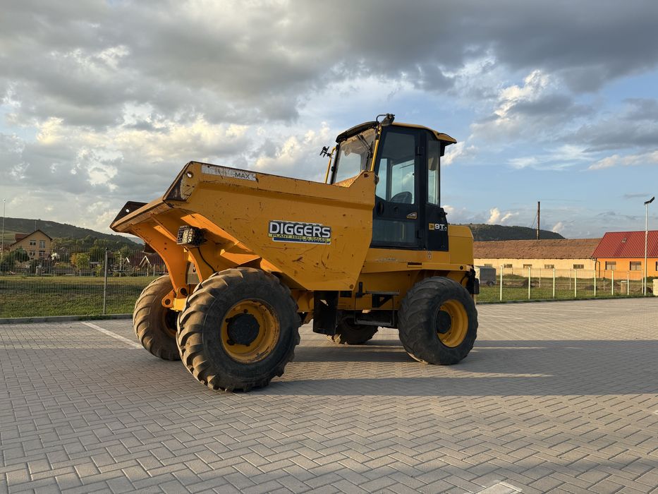 De inchiriat dumper cu cabina inchisa 9 T