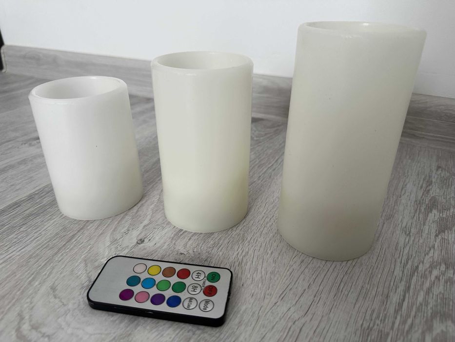 Lumanari LED / RGB cu telecomanda pe baterii - set de 3 buc