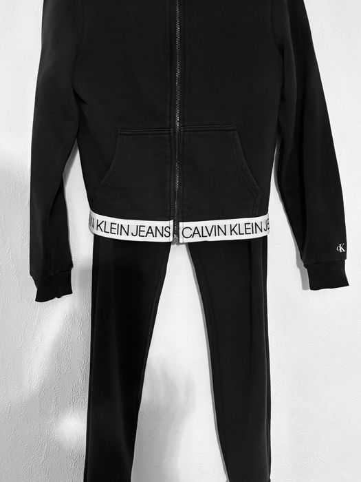 Trening Calvin klein