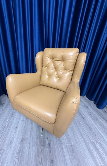 Fotoliu piele naturala bej rotativ