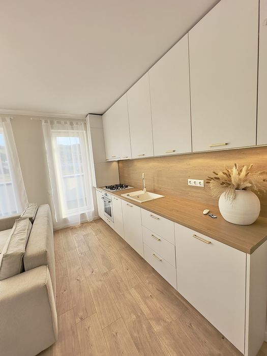 PROPRIETAR- vand ap.2 cam cu terasa de 25 mp, mobilat, utilat
