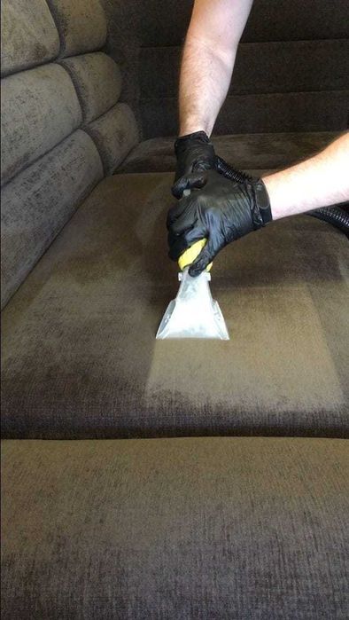Профессиональная химчистка с выездом к вам, чистка диванов