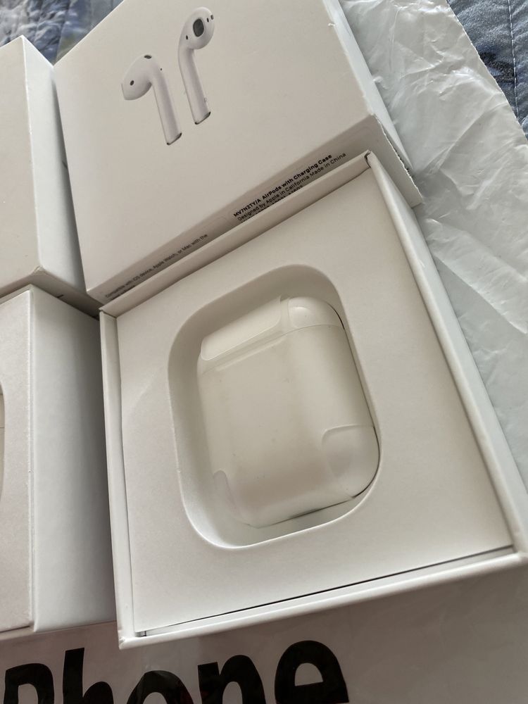 Продам AirPods2 ОРИГИНАЛ