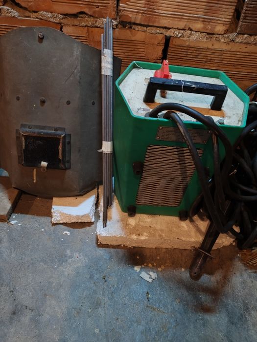 Продавам Електрожен Кракра е-01 Y