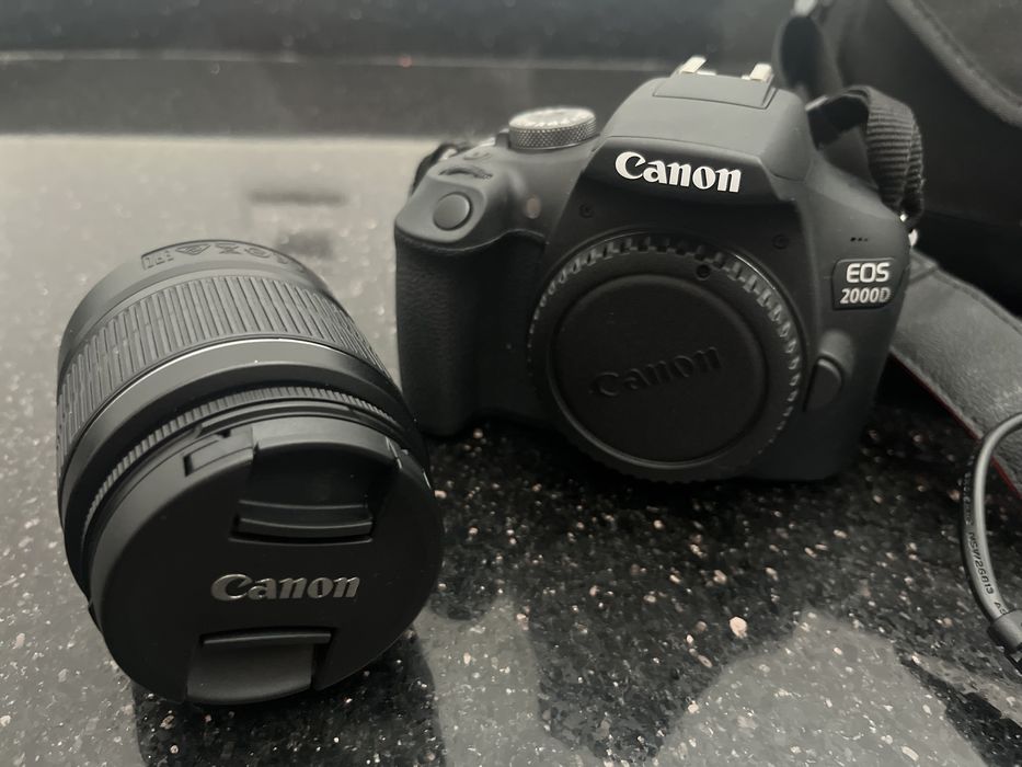 Canon EOS 2000D DSLR.