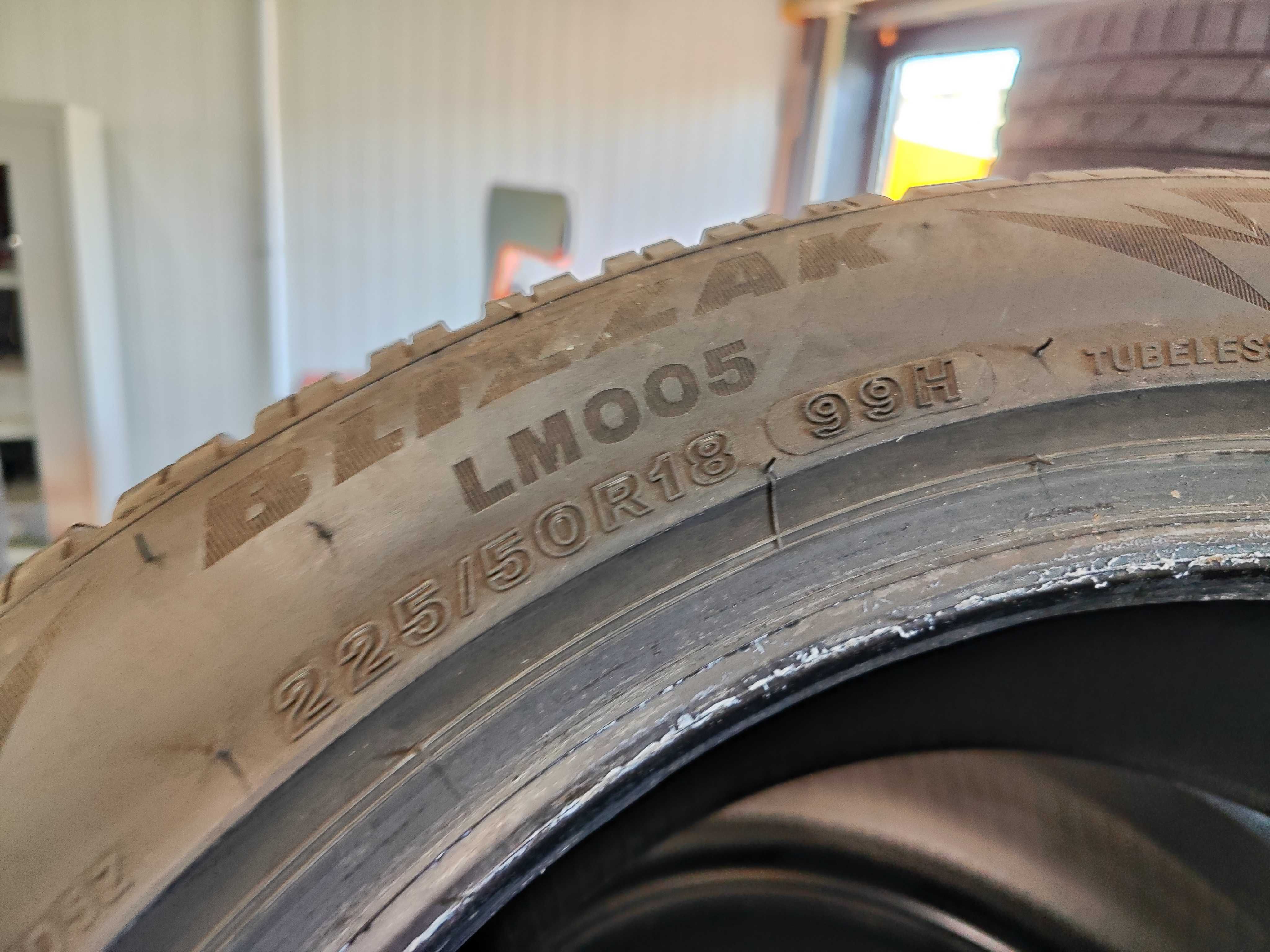 2бр.зимни гуми 225/50/18 Bridgestone
