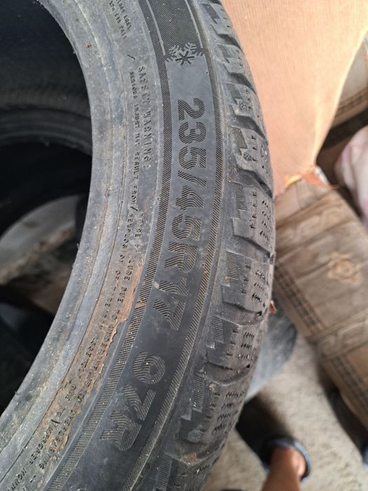 Продам зимние шины,Triangle
