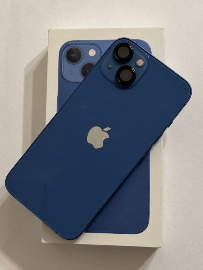 Iphone 13 128gb в отличном состоянии