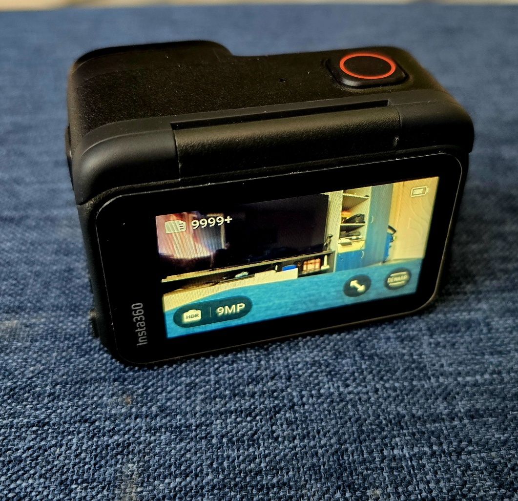 Insta360 Ace Pro