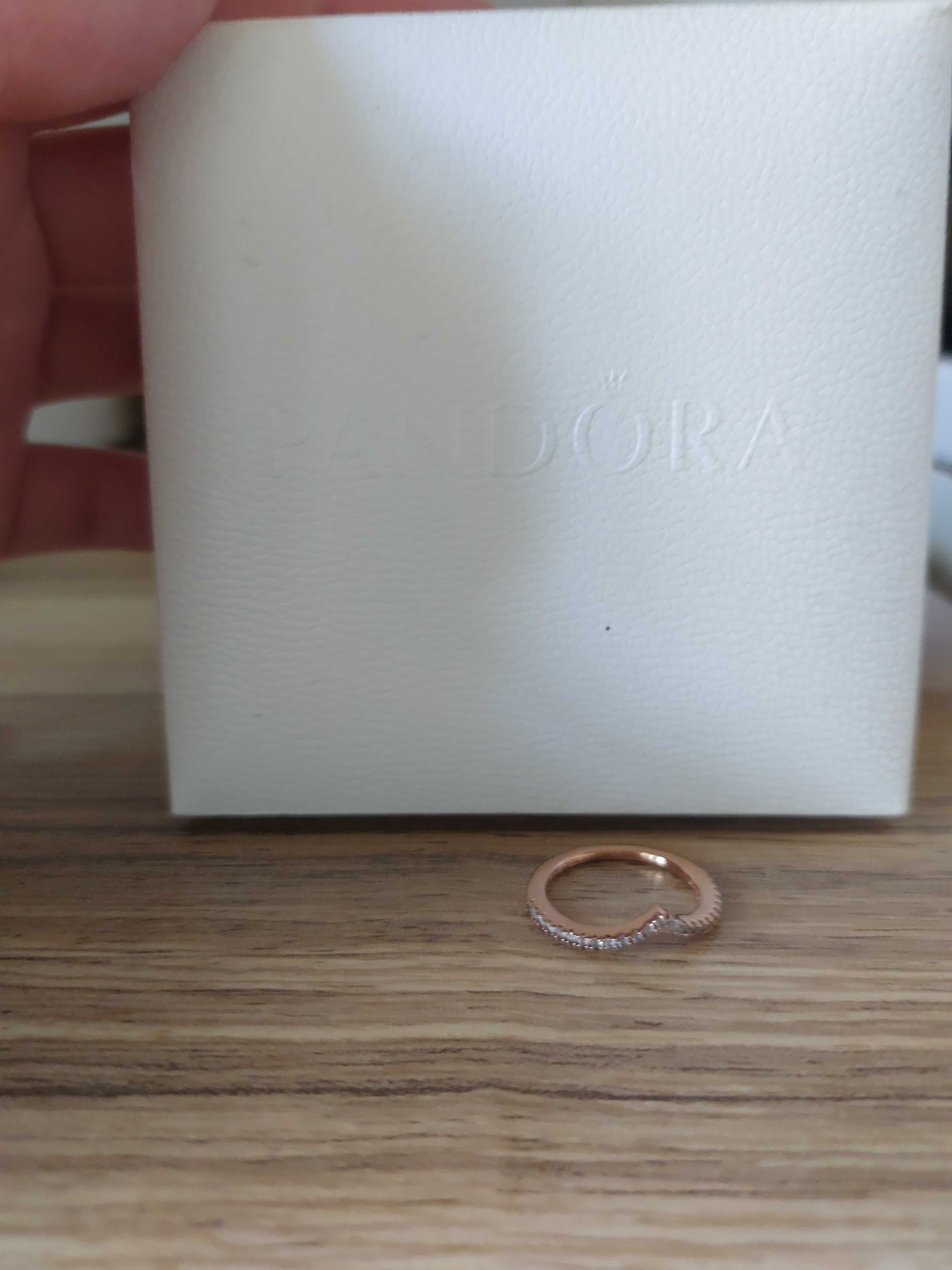 Pandora Rose Gold