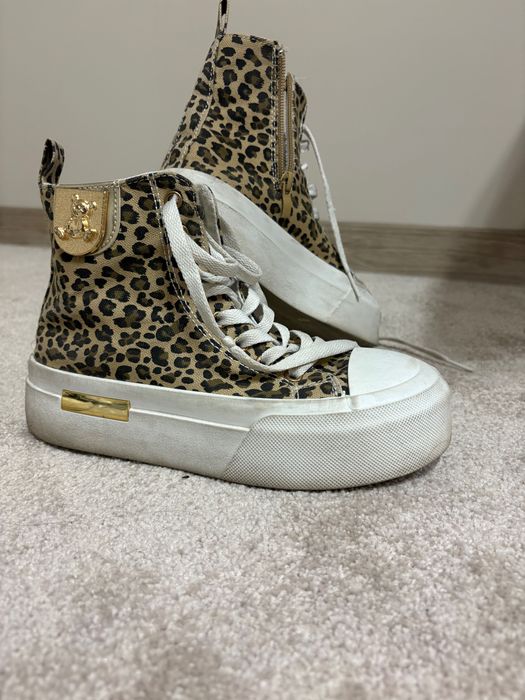 Маратонки,кецове