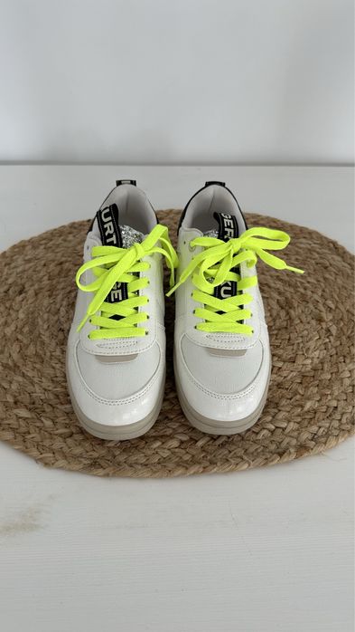 Adidasi Kurt Geiger masura 36