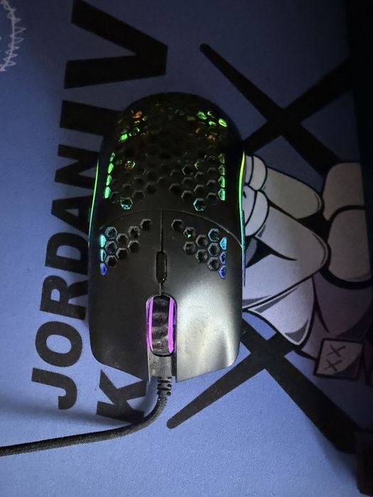 Mouse glorius model o