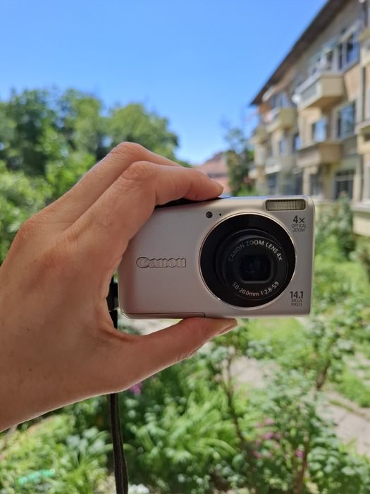 Комплект Дититална камера компактен Фотоапарат CANON Powershot S2200is