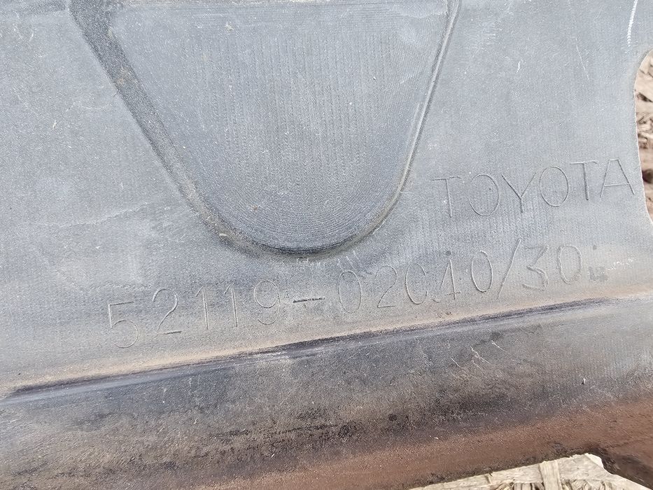 Bara fata Toyota Auris 1 Facelift Hybrid dupa 2010 cod 52119-02C40