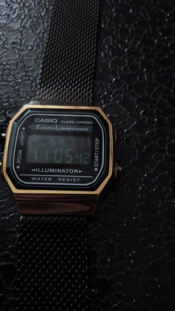 Часы Casio новые